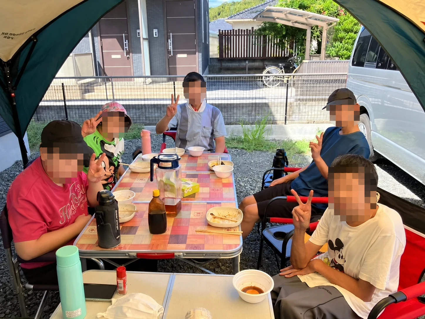 屋外でのバーベキュー